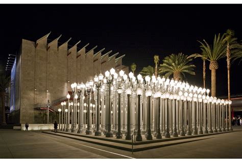 The 20 best places to visit in L.A. .
